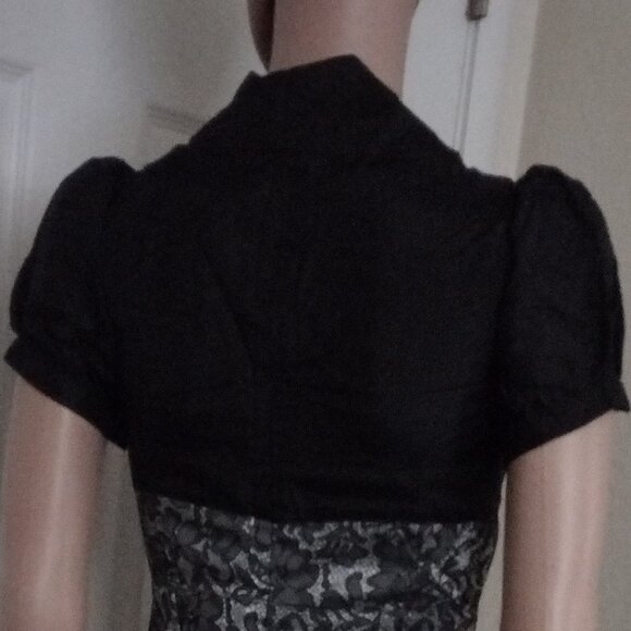 Rachael G. Black and Gray Floral Print Dress, Size 6 - Picture 13 of 14